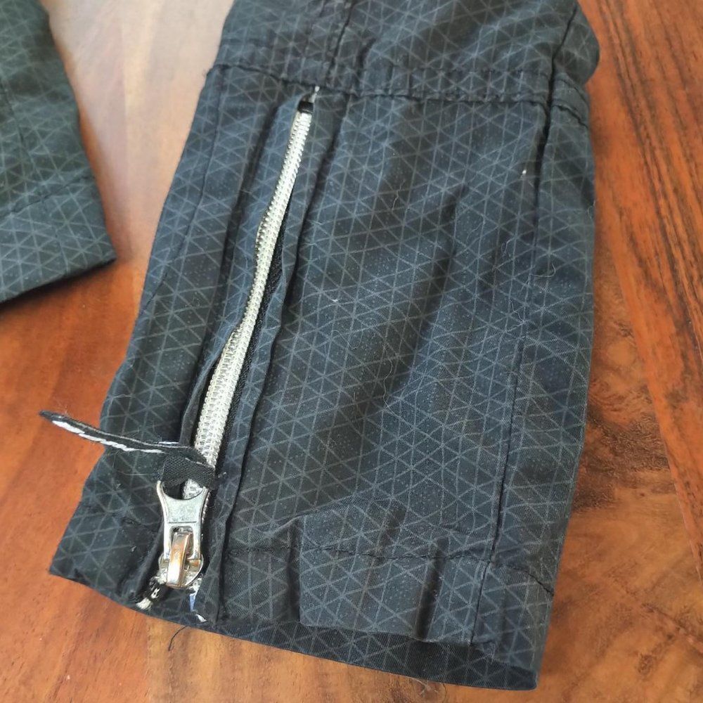 Bench Spring Jacket  - Picture 7 of 14